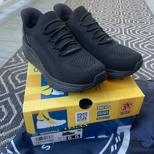 Skechers Slip-ins: BOBS Sport Sparrow 2.0 - Lucky Run
